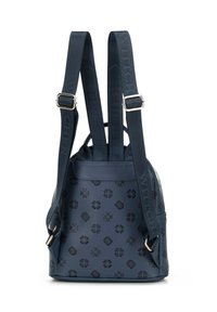 Zaino in ecopelle blu navy con motivi in rilievo. Dotato di spallacci regolabili e dettagli in metallo argentato. Design compatto.