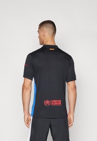 Nike Performance FC BARCELONA STADIUM AWAY - Fotbalový dres - black/university red/hyper royal