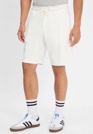 FINSHLEY & HARDING LONDON Shorts - weiß