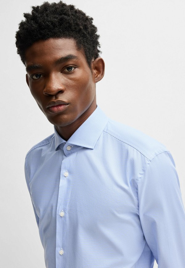 H HANK SPREAD - Shirt2