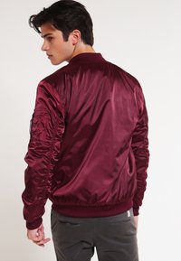 adidas Originals MA1 - Bomberjacka - maroon