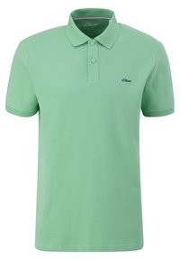 Polo shirt vert clair en coton, avec un col, une patte de boutonnage, et un petit logo marine sur la poitrine gauche. Manches courtes.