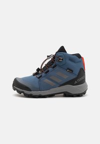 Unselected, steel/grey three/semi impact orange