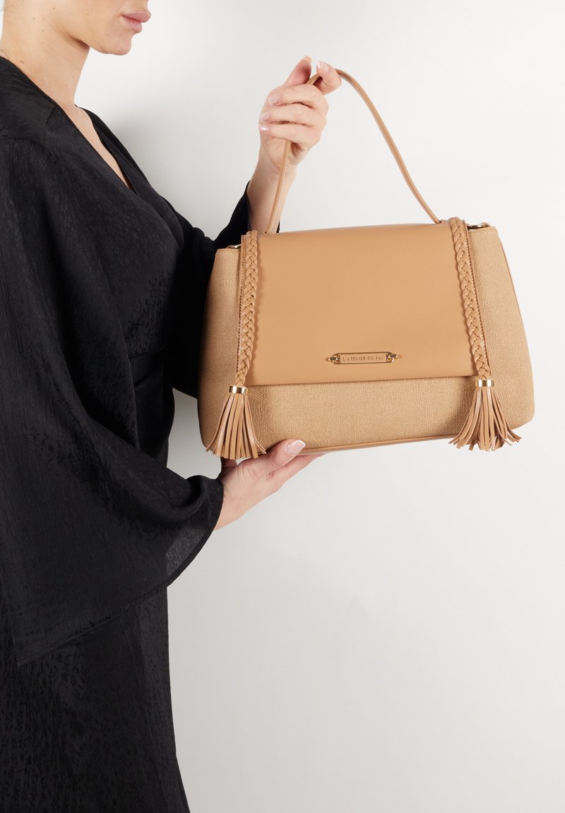 L'Atelier Du Sac YVONNE - Bolso de mano - almond