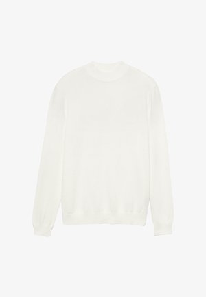 Valkoinen neulepaita, pyöreä kaula-aukko, pitkähiha, ribbaatut hihansuut ja helma, pehmeä rakenne, yksinkertainen muotoilu ilman näkyviä kuvioita tai logoja.