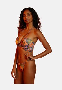 Billabong IT'S NOW COOL MAMACITA MAYA HIKE  - Spodní díl bikin - multi