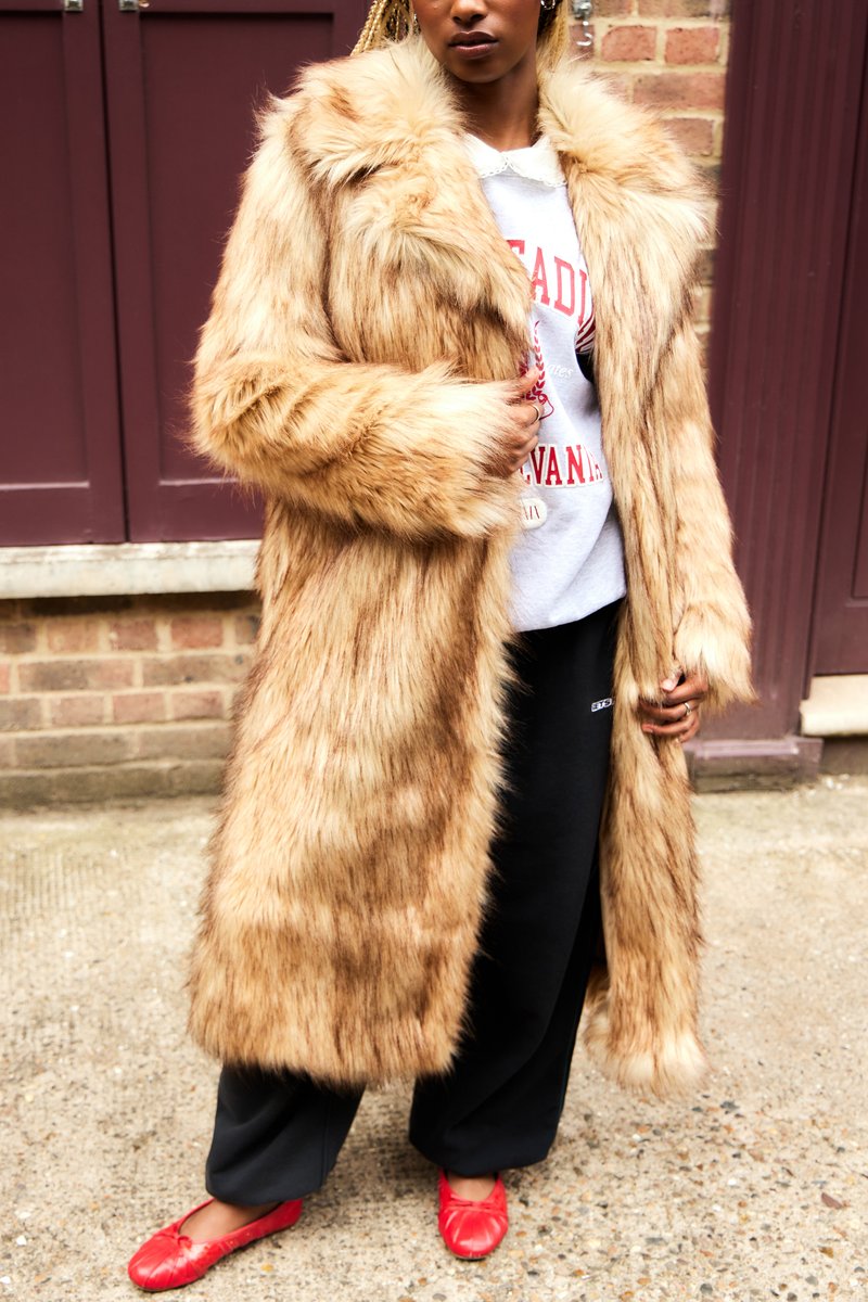 BDG Urban Outfitters Klassikaline mantel - camel