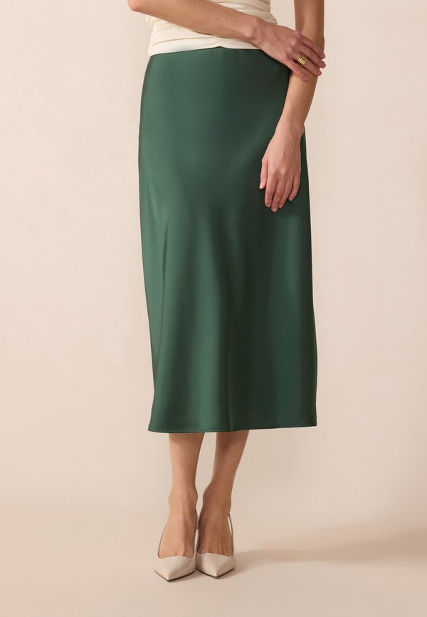 A-line skirt - garden topiary