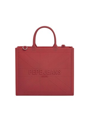 Röd gummiväska med dubbla handtag, med en texturerad Union Jack-design och präglad "PEPE JEANS LONDON"-logotyp på framsidan.