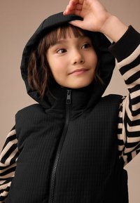 Next REGULAR FIT - TEXTURED HOODED - Väst - black
