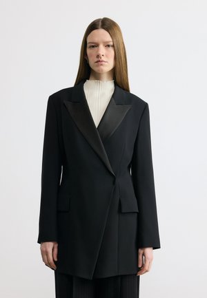 JEGANIA - Rövid kabát - black