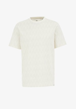 Krämfärgad t-shirt med kort ärm och vertikala tunna ränder. Rund hals, mjukt material, avslappnad passform, subtil textur och inga synliga logotyper eller metalldelar.