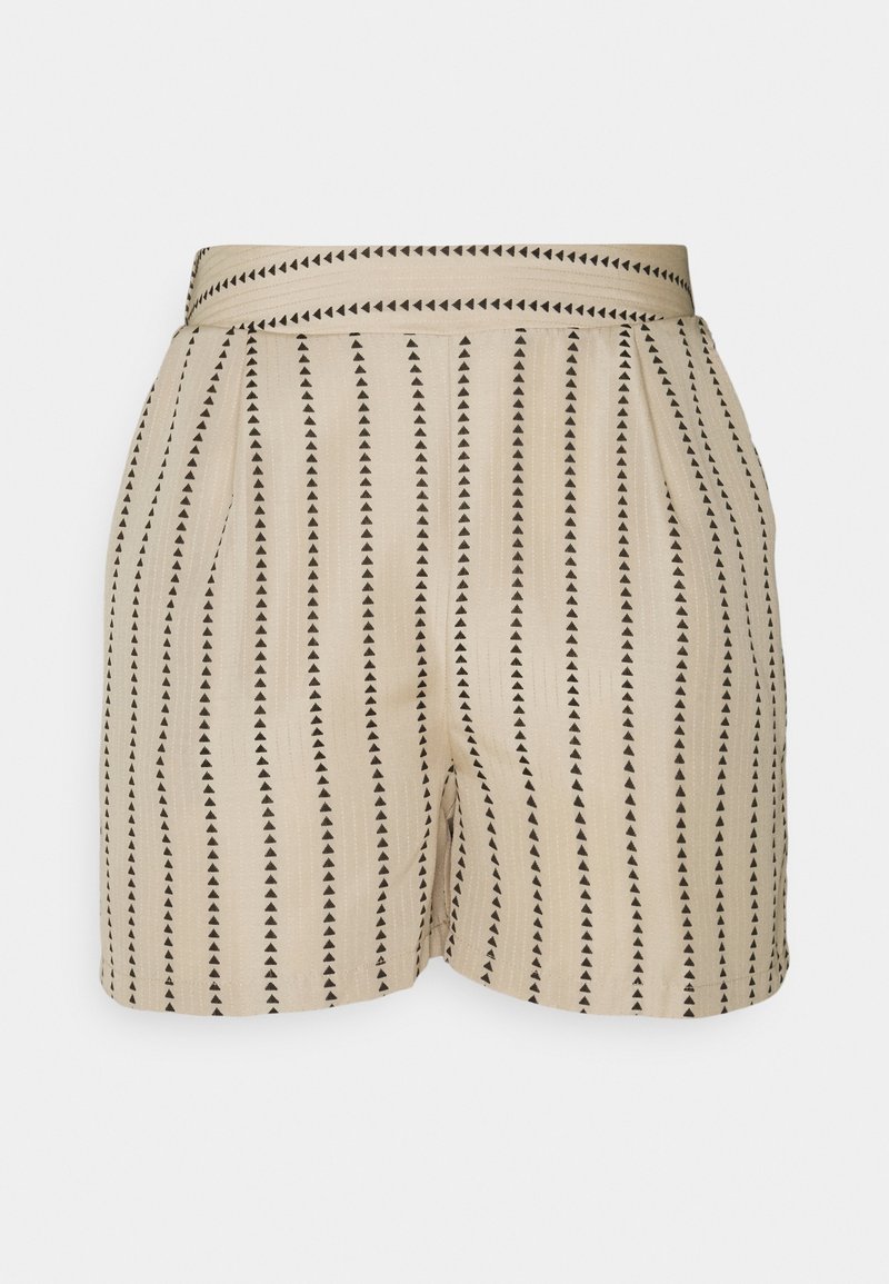 Short beige taille haute avec des motifs flèches verticales noires et une ceinture en tissu assortie, présenté sur un fond blanc.