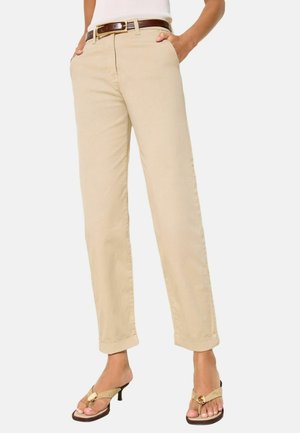 REGULAR FIT - Chino-püksid - camel