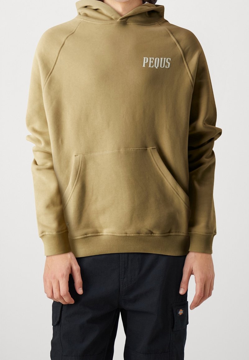 PEQUS Jersey con capucha - olive
