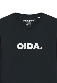 Zwarte lange mouwen T-shirt van katoen, met op de voorkant grote witte opdruk "OIDA." in een ronde hals ontwerp.