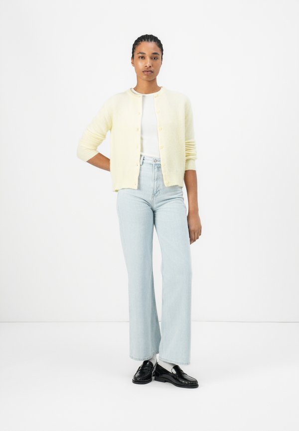 SHORT CARDIGAN - Cardigan - flan2