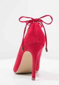 Anna Field Decolleté - red