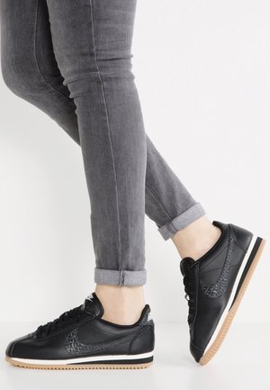 Sneakers laag - black