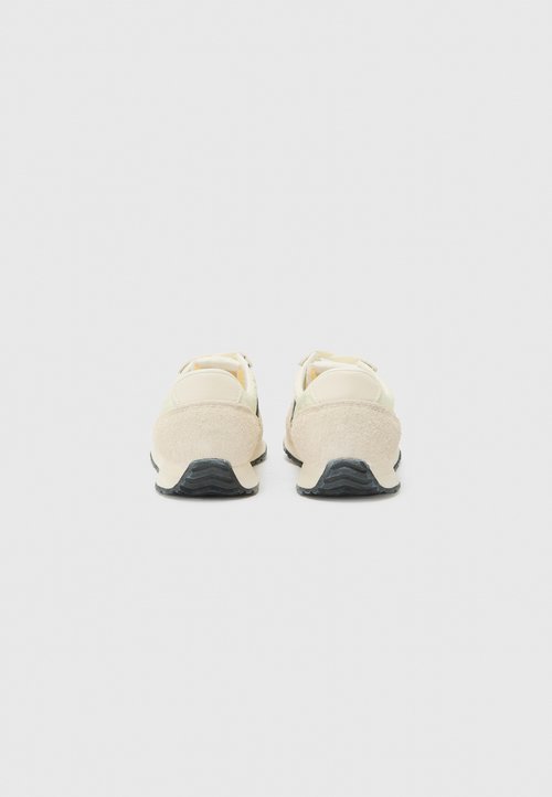 New Balance u471 40 — foto 3