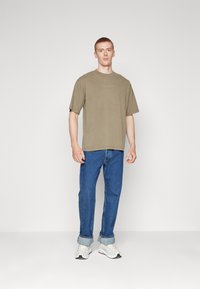 Lacoste UNISEX - T-shirt basic - eco kelp