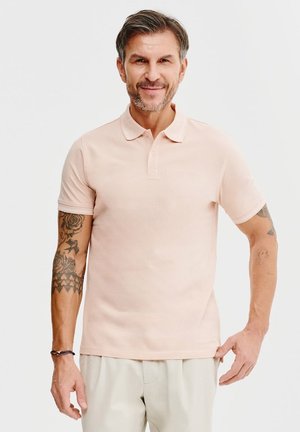 - Koszulka polo