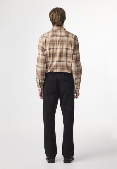 NN.07 ADEN - Chino - black