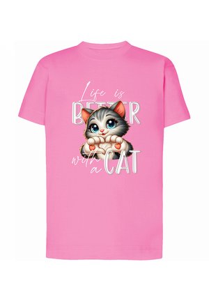 - T-shirt z nadrukiem