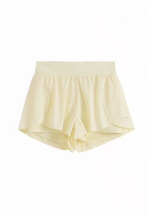 aim’n®, RUNNING SHORTS - Shorts - lemon white