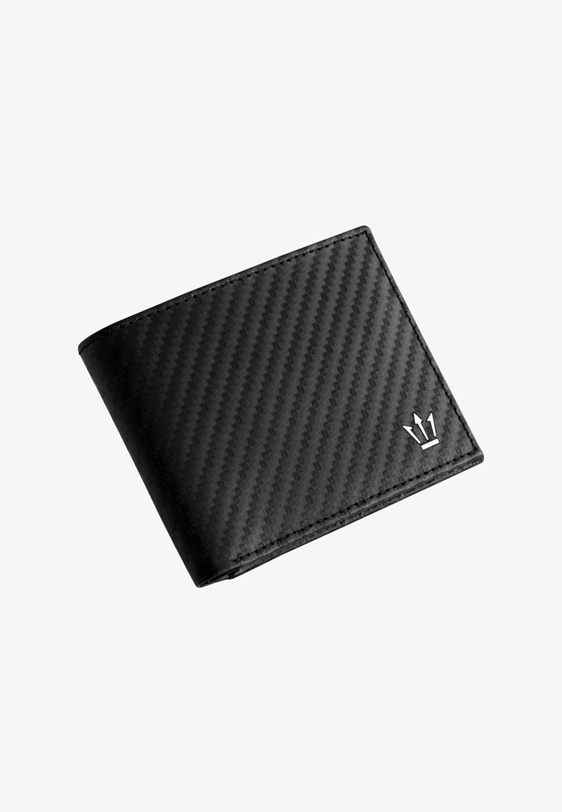 Portefeuille en fibre de carbone noire présentant une forme rectangulaire, une texture lisse et un petit logo argenté en accent sur le devant.