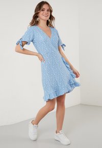 LELA Dnevna haljina - light blue