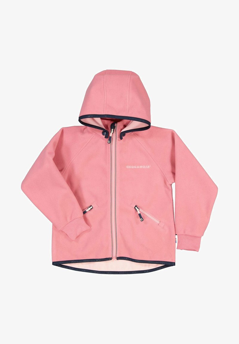Rosa fleecejacka med huva, dragkedja fram, två fickor med dragkedja, ribbade ärmslut och en kontrasterande marinblå kant vid nederdelen och huvan.