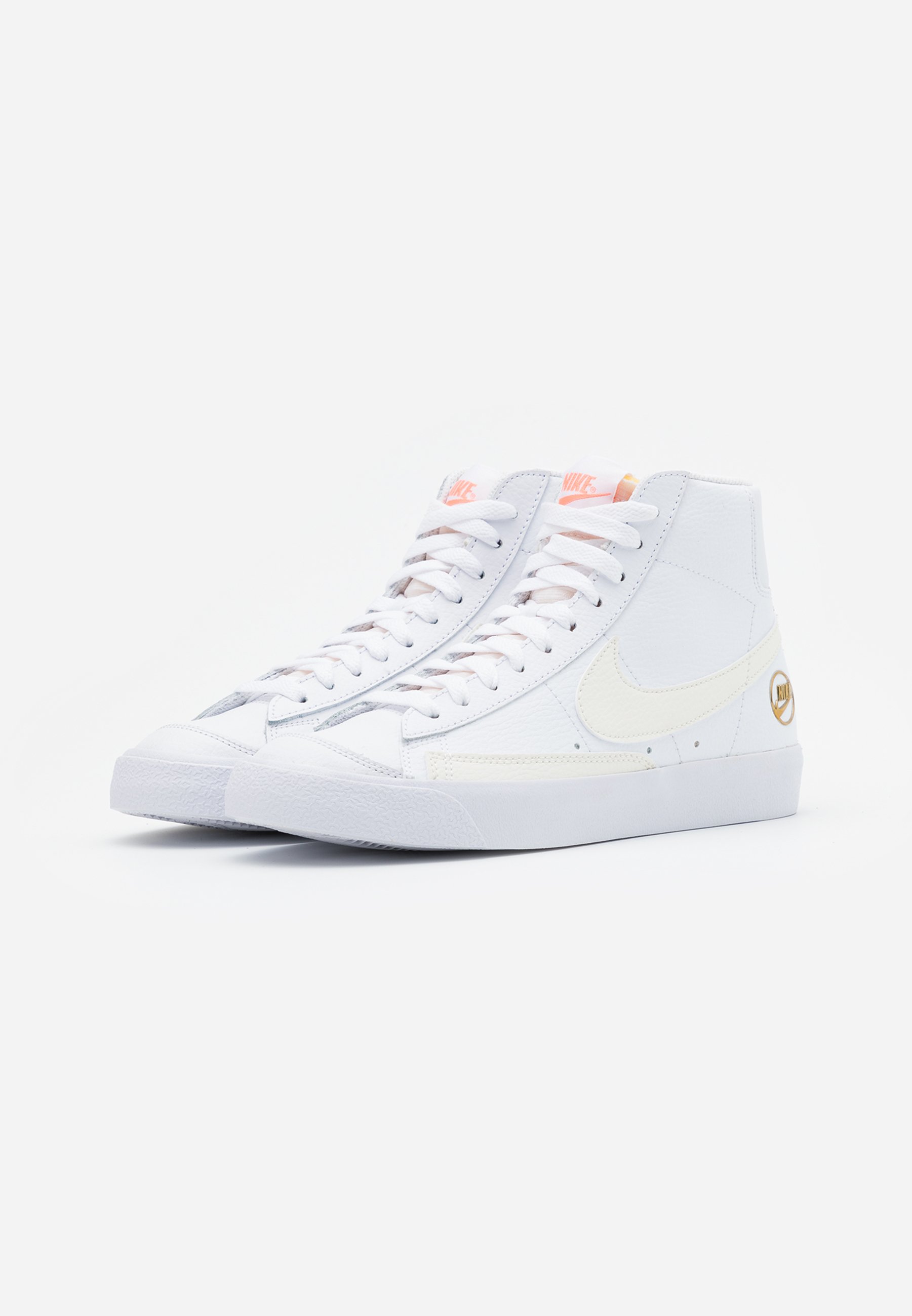 nike blazer mid 77 white sail metallic gold atomic pink