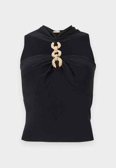 Μαύρη αμάνικη μπλούζα με σχέδιο στριφογυριστού μπροστά, που διαθέτει χρυσή αλυσίδα στη μέση και ριμπ υφή σε όλη την επιφάνεια.