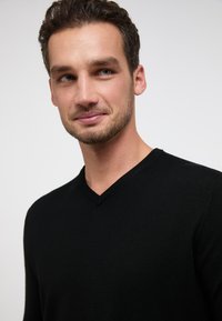 Eterna UNIFARBENER  - Maglione - schwarz