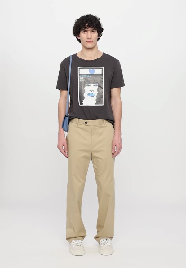 GUAMA - Print T-shirt - anthracite2