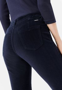 BRAX STYLE MARY - Stoffhose - navy