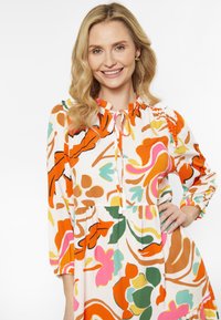 usha Maxikleid - orange multicolor