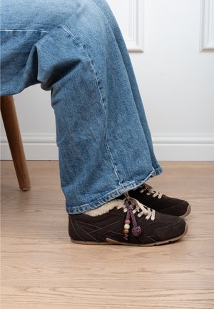 Poelman, POELMAN JENN DAMES SNEAKERS. - Sneakers laag - dark brown