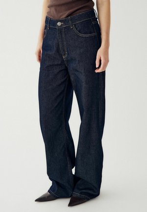 KATY - Džínsy baggy - rinse wash