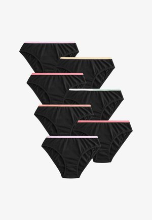 Sedem čiernych dámskych krátkych nohavičiek s elastickými pásmi v rôznych pastelových farbách vrátane ružovej, broskyňovej, béžovej a svetlomodrej.