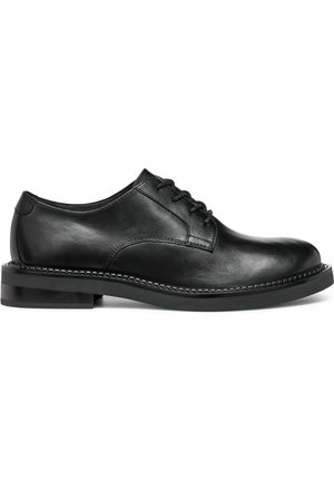 Chaussure habillée en cuir noir avec une finition lisse, un bout arrondi et un laçage. Comprend un petit talon en caoutchouc solide et des surpiqûres contrastantes.