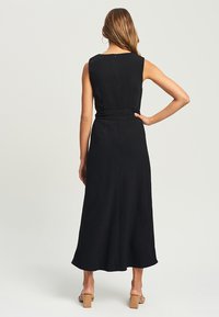TUSSAH ELEANOR MIDI - Day dress - black