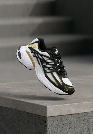 adidas Originals, ADISTAR XLG 2.0 - Matalavartiset tennarit - core black/gold-coloured metallic