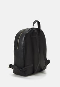 Calvin Klein Plecak