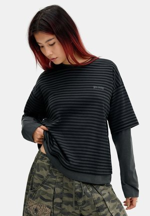 BDG Urban Outfitters, ARLO DOUBLE LAYER - Μπλούζα με μακριά μανίκια - black