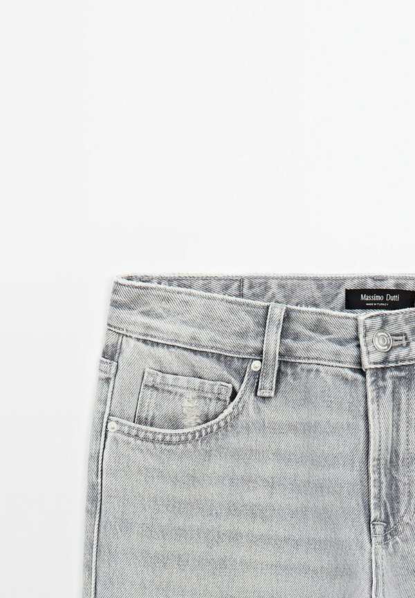 LOW-RISE STRAIGHT-LEG - Straight leg jeans2