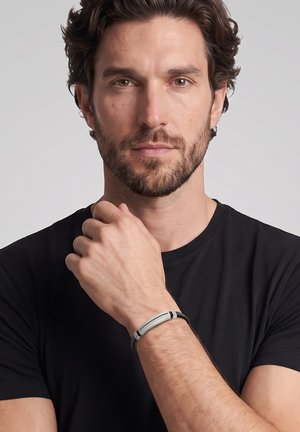 s.Oliver, Bracelet - braun