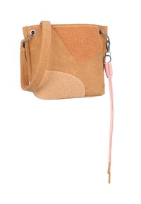 Bolso cruzado de cuero marrón claro con acentos texturizados en tonos marrón claro y detalles en rosa suave. Cuenta con una correa desmontable y cierre de cremallera.