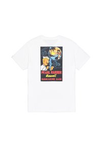 Hvid bomulds t-shirt med et farverigt grafik på ryggen med teksten "PEARL HARBOR Hawaii SUBMARINE BASE," tegneseriefigurer og en strandscene.